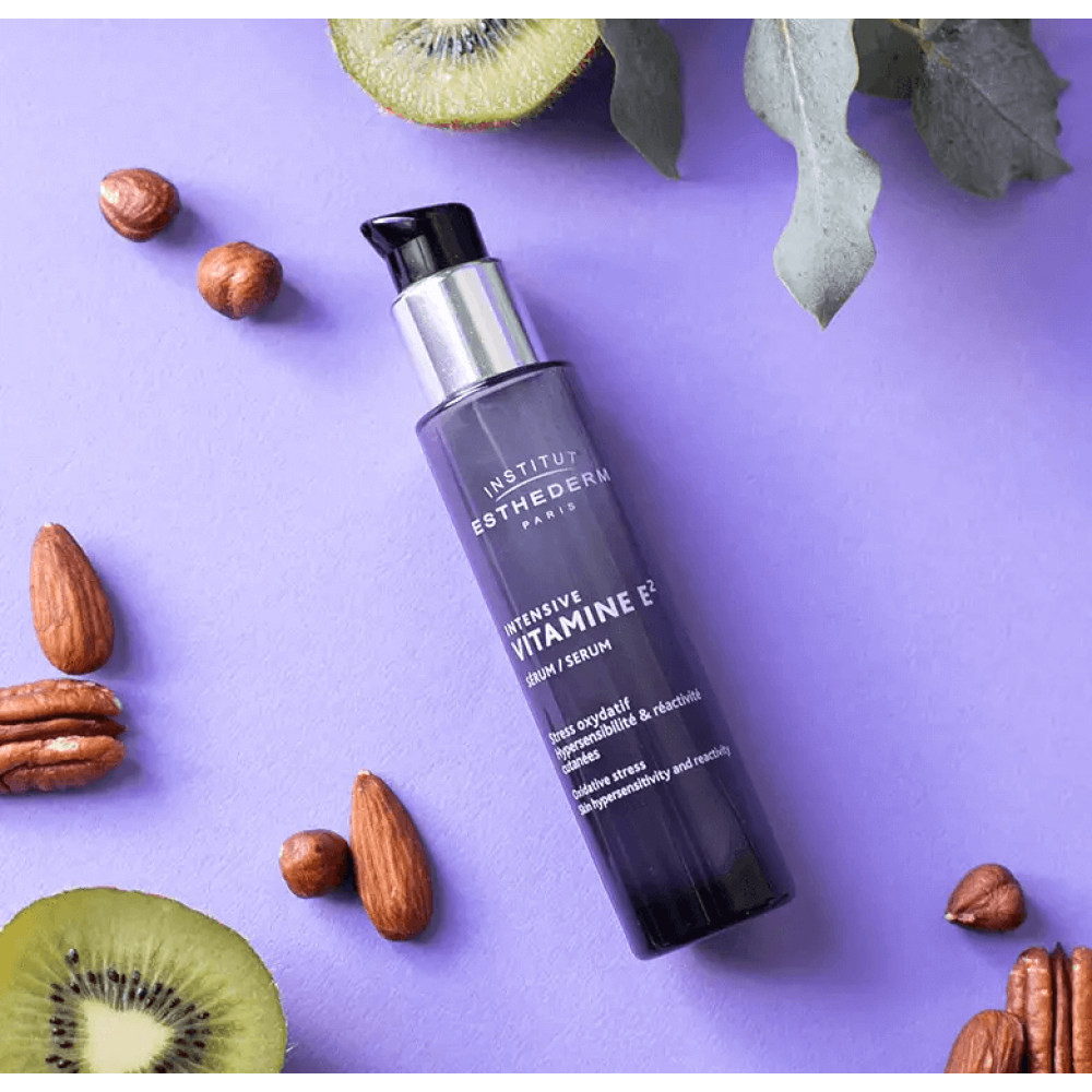 Сироватка на основі вітаміну Е2 -  Institut Esthederm Intensive vitamin Е2 Concentrated formula serum фото 4