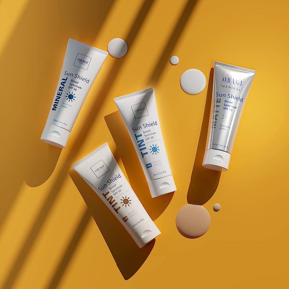 Тонирующий солнцезащитный крем SPF50 (теплый оттенок) - Obagi Sun Shield Tint Broad Spectrum SPF 50 Warm фото 4