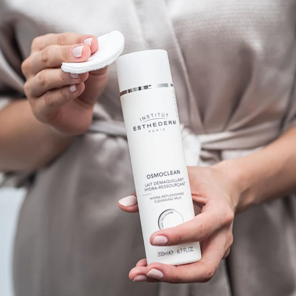 Заспокійливе молочко -  Institut Esthederm Osmoclean Calming Cleansing Milk фото 2