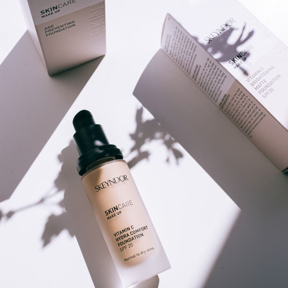 Увлажняющая основа для макияжа с витамином С SPF20 - Skeyndor Vitamin C Hydra Comfort Foundation фото 3