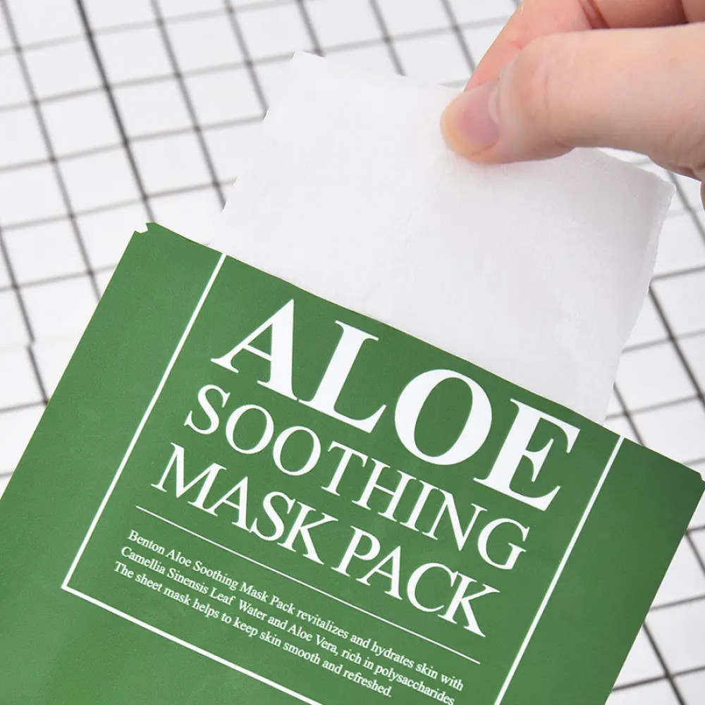 Успокаивающая маска для лица с алоэ - Benton Aloe Soothing Mask Pack фото 3
