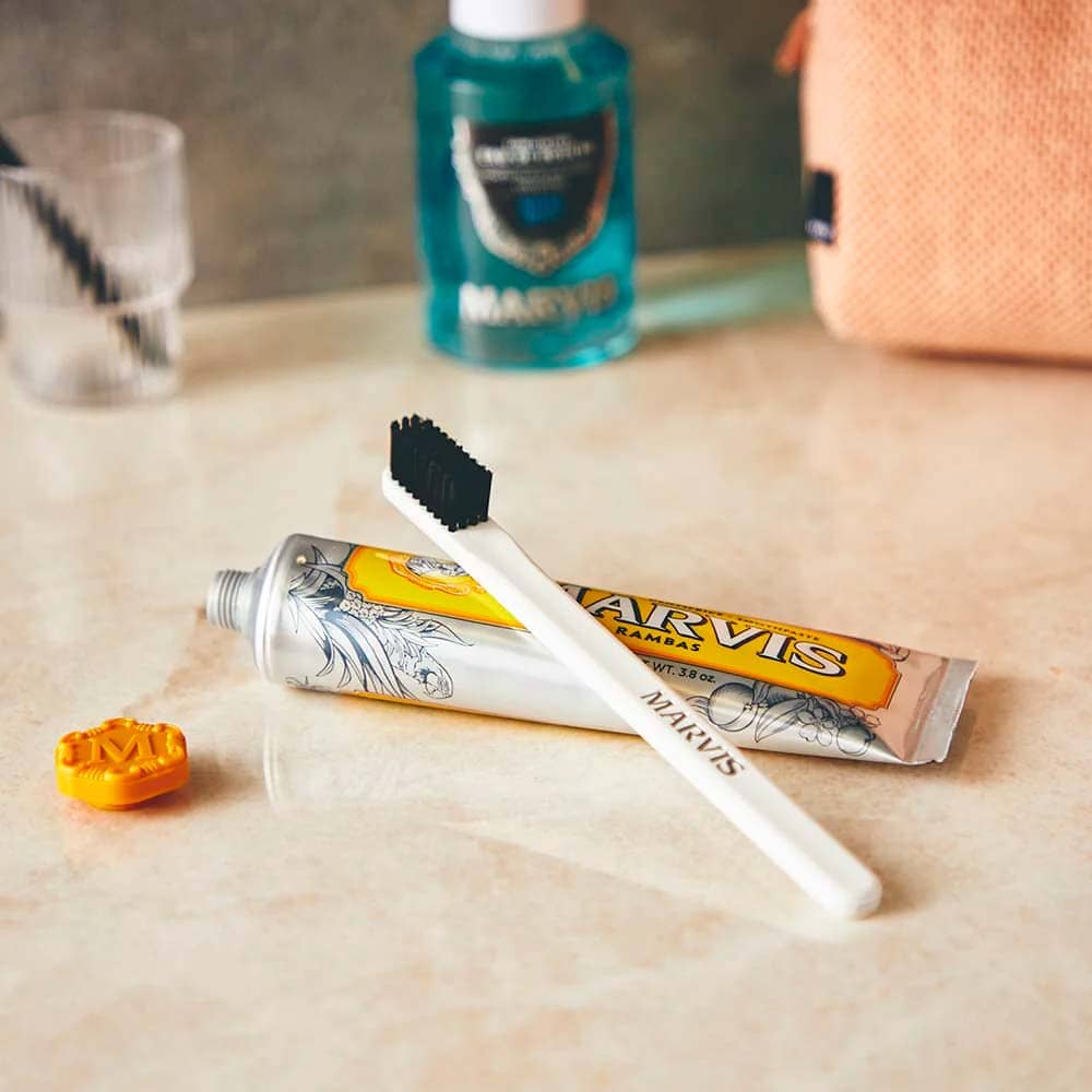 Зубная щетка мягкая - Marvis Toothbrush Soft фото 5